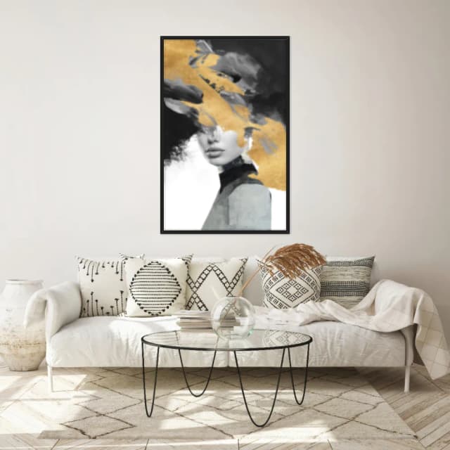 Quadro Decorativo Mulher Com Pintura Dourada